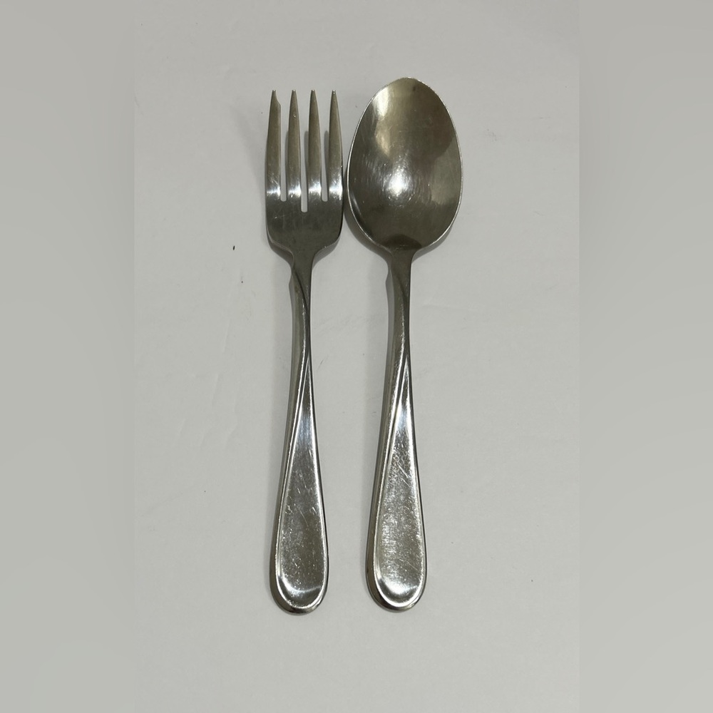 Oneida Flight Reliance flatware 2pc Salad Dessert Fork Soup Cereal Spoon